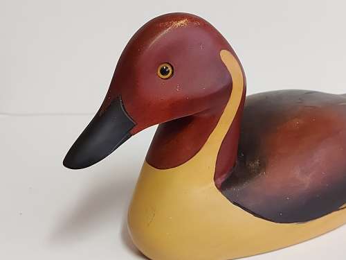 HIGHLY COLLECTIBLE FEATHERS OF KNYSNA LIMITED EDITION WOODEN PINTAIL DUCK, HAND CARVED AND PAINTED