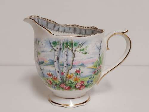 STUNNING ROYAL ALBERT SILVER BIRCH BONE CHINA CREAMER
