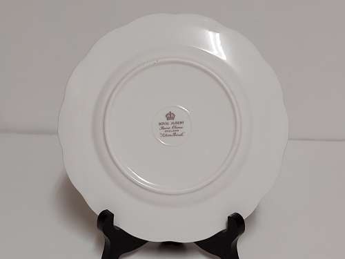 STUNNING ROYAL ALBERT SILVER BIRCH BONE CHINA TEA TRIO