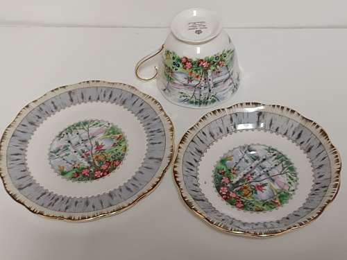 STUNNING ROYAL ALBERT SILVER BIRCH BONE CHINA TEA TRIO