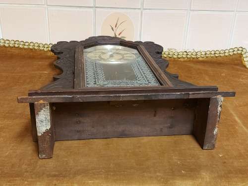 VINTAGE ANSONIA MANTLE CLOCK WITH KEY AND PENDULUM , MADE IN THE USA AND IN A WORKING CONDITION