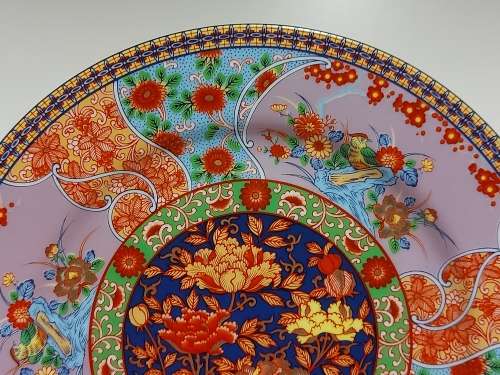 GENUINE IMPERIAL KYOTO IMARI PLATE IN AN MINT CONDITION