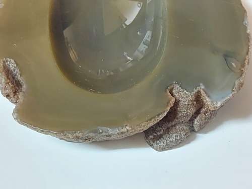 BEAUTIFUL OLIVE AGATE HIGHLY POLISHED SPECIMEN, 516 grams