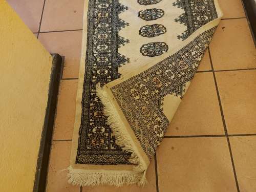 VINTAGE PURE WOOL HAND WOVEN PERSIAN CARPET RUNNER, 3.1 METRE X 76 CM