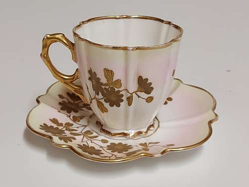 AMAZING FIND! STUNNING ULTRA RARE ANTIQUE OLD HALL 1790 CUP AND SAUCER
