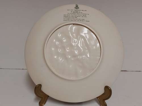 RARE VINTAGE ROYAL DOULTON OLD BALLOON SELLER D6649 PLATE IN MINT CONDITION, BOXED