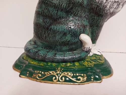 AWSESOME VINTAGE LARGE CAST IRON CAT FIGURINE DOOR STOPPER IN GREAT CONDITION, 3.5 KG