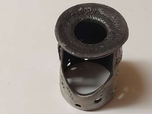 BEAUTIFUL SILVER METAL AROMATHERAPY BURNER, SOLID AND HEAVY AND WITH A GLASS CANDLE RING ON TOP