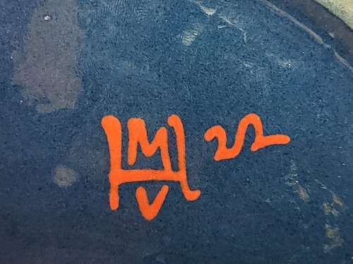 VINTAGE HUNGARIAN MAJOLICA DECORATIVE ART POTTERY PLATE, HAND PAINTED STUNNING FLORAL DESIGN