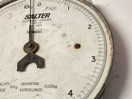 VINTAGE 10 KG SALTER THERMOSCALE MODEL 235 SUSPENDED WEIGHER, MADE IN ENGLAND