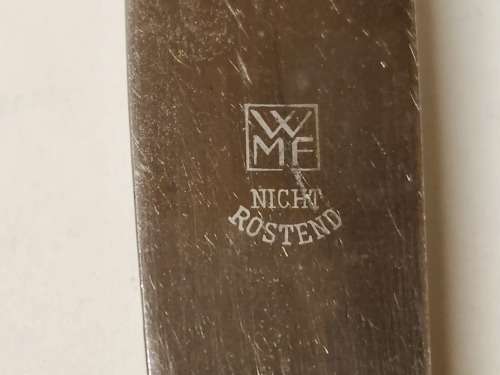 SET OF FIVE VINTAGE CHRISTOFLE SILVER PLATED ORNATELY DESIGNED DINNER KNIVES WITH WMF BLADES