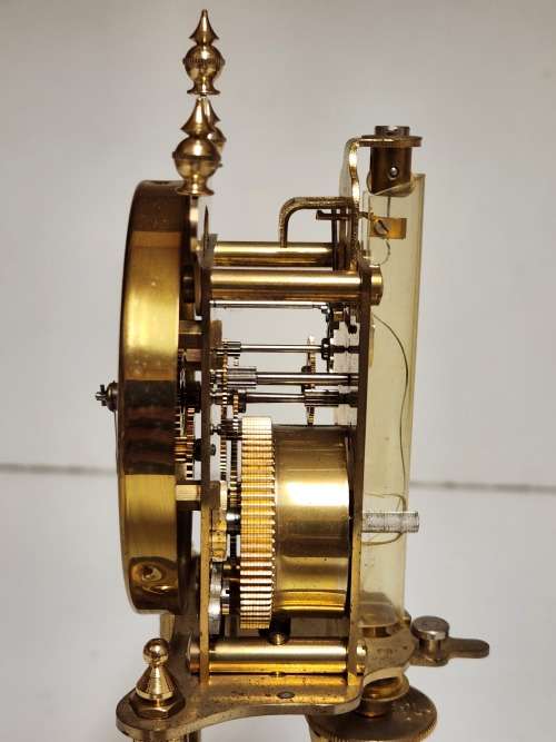 VINTAGE KUNDO MADE IN GERMANY TORSION PENDULUM DOMED BRASS MANTEL CLOCK