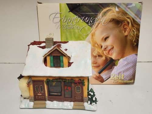 VINTAGE M J HUMMEL BACKEREI LIGHTED HOUSE, BOXED