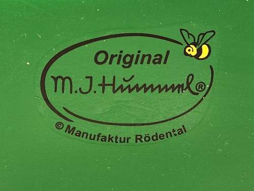 VINTAGE M J HUMMEL BACKEREI LIGHTED HOUSE, BOXED