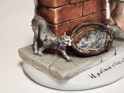 VINTAGE LARGE TYCHE TOSCA CAPODIMONTE PORCELAIN FIGURINE, MADE IN ITALY