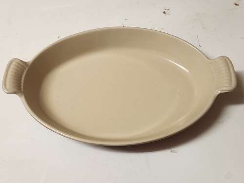 LARGE LE CREUSET FRANCE ENAMELED CAST IRON TWIN HANDLED OVEN DISH, MARKED 32