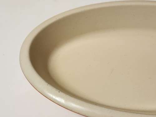VINTAGE LE CREUSET FRANCE ENAMELED CAST IRON OVAL OVEN DISH, MARKED 28