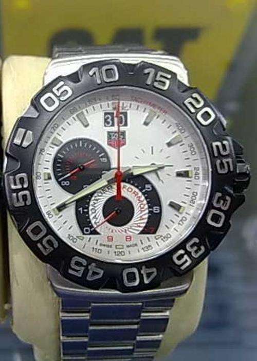 TAG HEUER GENTS FORMULA 1 CHRONOGRAPH 100% GENUINE!!!!!!!!!!!!!!