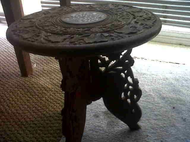 RARE ANTIQUE DARK WOODEN STAND