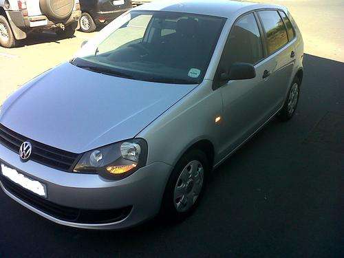 1.4 VIVO POLO - 5 DOORS -2010 - ONLY DONE 24 000 KM - SPECIAL OFFER BUY NOW
