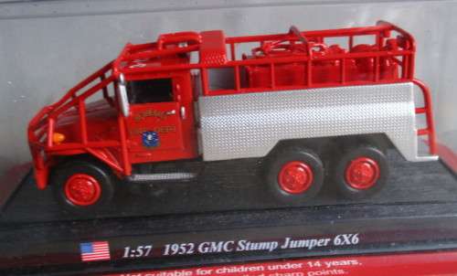 DELPRADO 1/57 SCALE - 1952 GMC STUMP JUMPER 6X6 - EXCELLENT CARDED