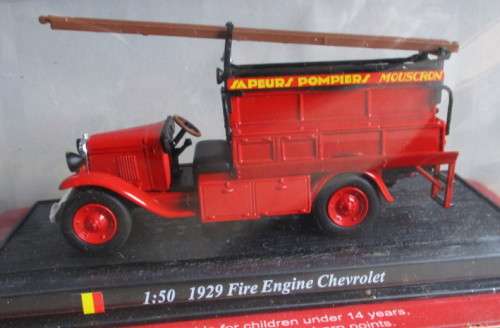 DELPRADO 1/50 SCALE - 1929 CHEVROLET FIRE ENGINE - EXCELLENT CARDED
