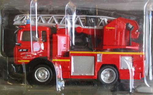 DELPRADO 1/57 SCALE - 2001 EPSA 18m RENAULT CAMIVA - EXCELLENT CARDED