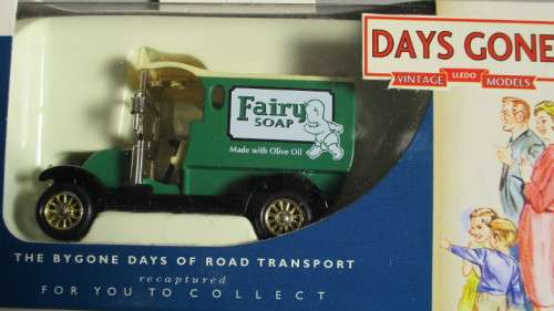 LLEDO - RENAULT VAN - MINT BOXED