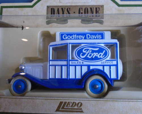 LLEDO  - 1934 FORD MODEL A WAGON - BOXED