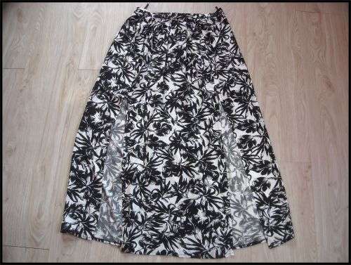 ***Stunning Ladies Maxi Long***Skirt***Size 36***