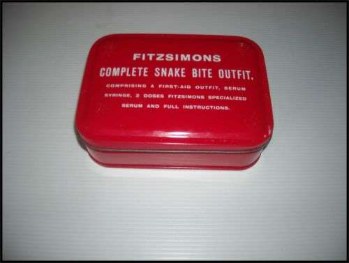 ***Vintage Fritzsimon Snake Bite Out Fit Kit***