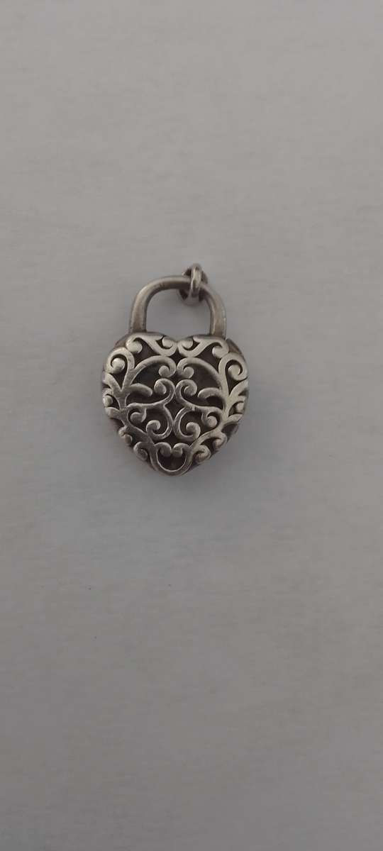 Sterling Silver .925 Charm/ Pendant - Heart -8.8grams