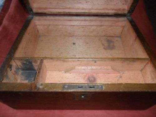 ANTIQUE VICTORIAN 1899 WOODEN WRITING BOX SLOPED FOR RESTORATION