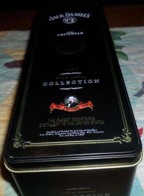 JACK DANIELS 7OF 7 GOLD MEDAL COLLECTION SINGLE TIN