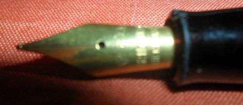 RARE VINTAGE 1940'S TROPEN FOUNTAIN PEN - PISTON FILLER - BLACK