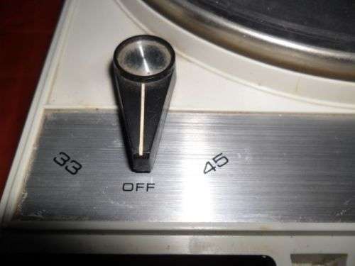 VINTAGE TOSHIBA SOLID STATE STEREO PHONOGRAPH\ RECORD PLAYER