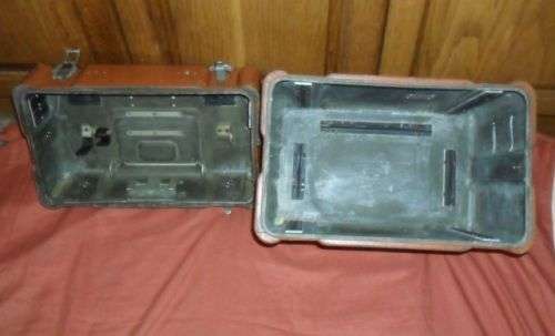 VINTAGE FIELD INSTRUMENT BAKELITE CASE - HINGES SPRING LOADED- MILITARY?