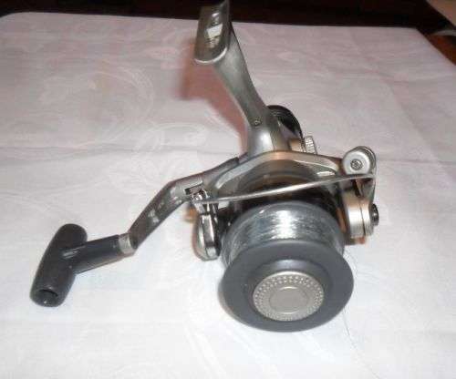 DAIWA  SWEEPFIRE 4050 FISHING REEL
