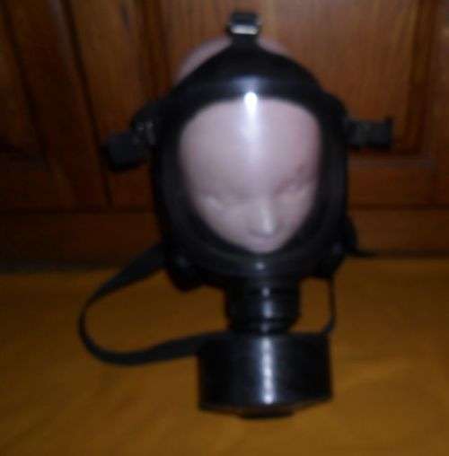 S.A. ARMY GASMASK  80'S