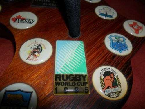 1995 RUGBY WORLD CUP POTJIE POT ON AN AFRICA SHAPED WOODEN PLAQUE