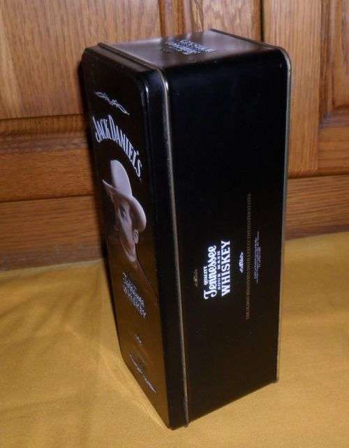 JACK DANIELS SINGLE TIN