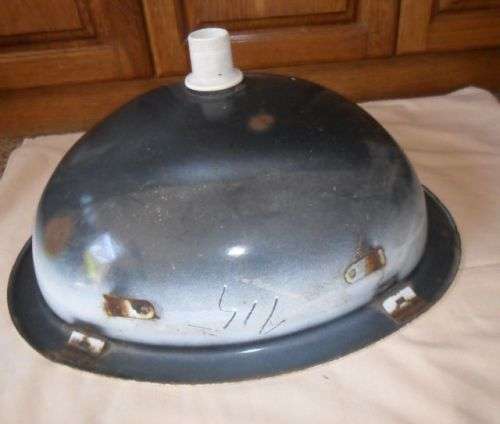 VINTAGE  ENAMEL WASH BASIN \SINK \HAND BASIN \BATHROOM BASIN