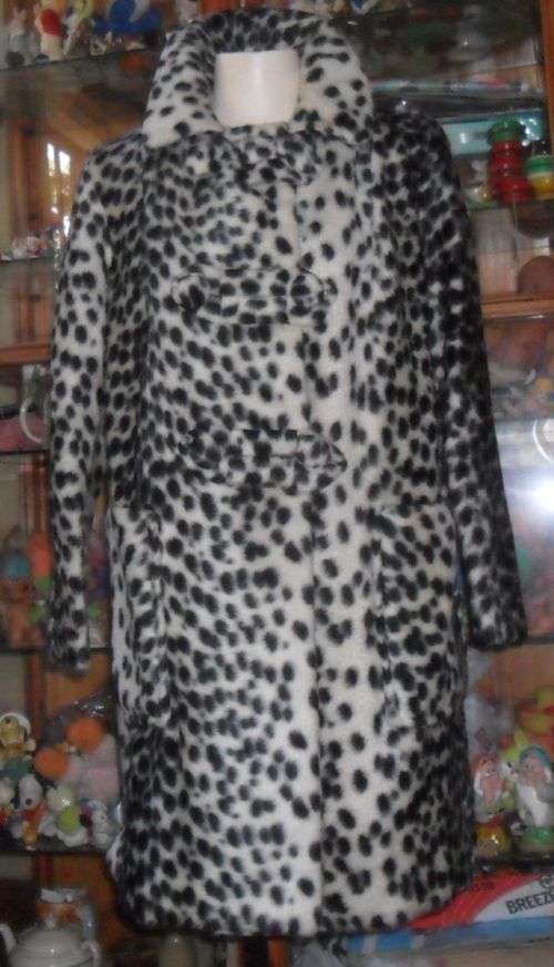 VINTAGE ANIMAL PRINT FAUX FUR COAT SIZE 38