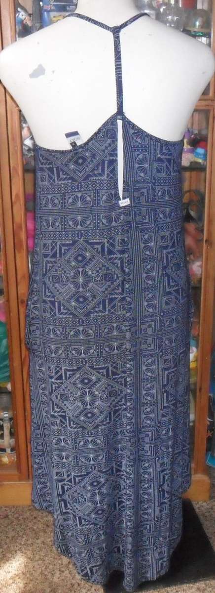 NAVY AND WHITE STRAPPY ROXY DRESS  SIZE MEDIUM