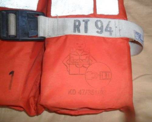 SA NAVY  LIFE JACKET