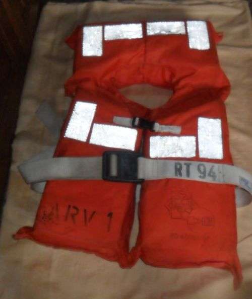 SA NAVY  LIFE JACKET