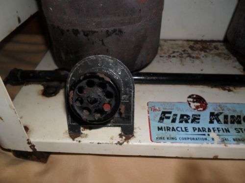 VINTAGE TABLE TOP ENAMEL 2 PLATE PARAFFIN STOVE -FIRE KING