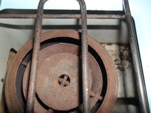 VINTAGE TABLE TOP ENAMEL 2 PLATE PARAFFIN STOVE -FIRE KING