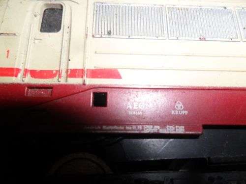 RHEINGOLD TRAIN SET OF 3 COACHES AND 1 ELECTRIC LOCO