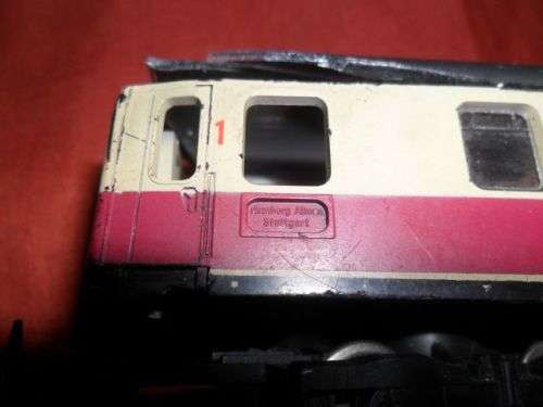 RHEINGOLD TRAIN SET OF 3 COACHES AND 1 ELECTRIC LOCO